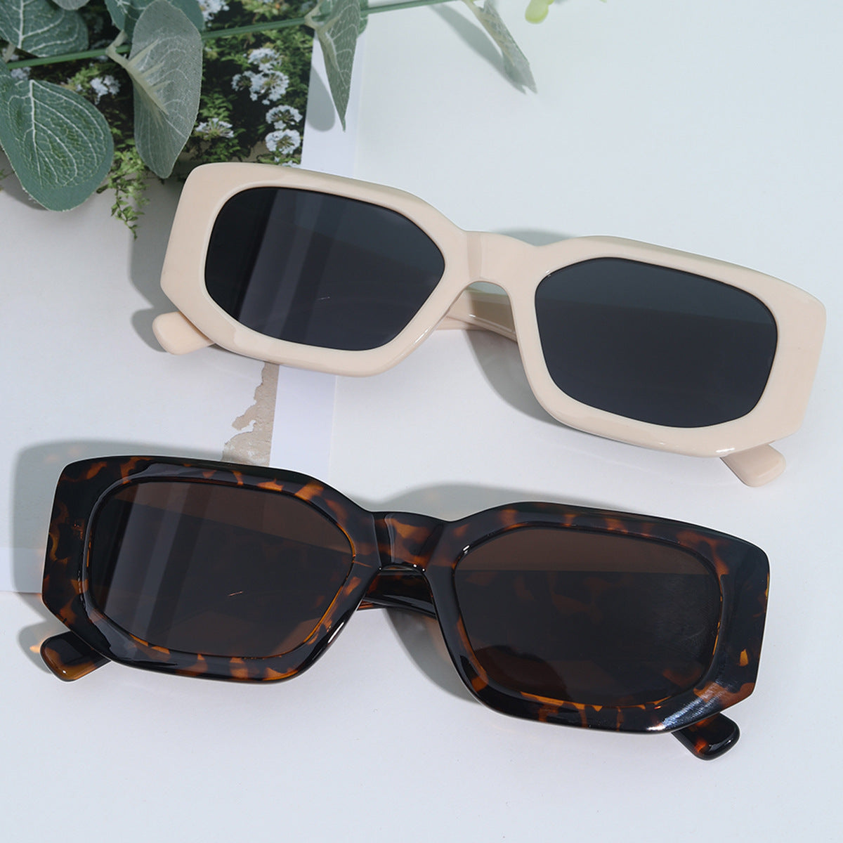 Wholesale PC Large Frame Square Retro Sunglasses